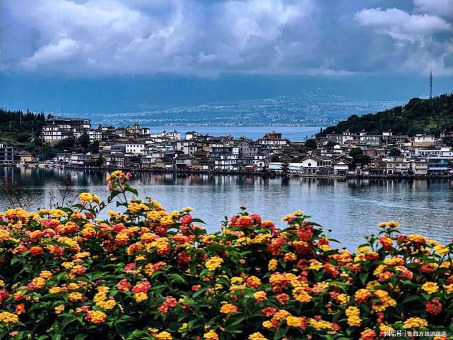 夜要报团吗？云南适合小朋友玩的地方推荐冰球突破网站一家三口去云南旅游6天5(图2)