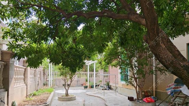 4万起被拍卖拍出396万高价28人抢冰球突破游戏江门市一栋独栋老别墅12(图3) 4万起被拍卖拍出396万高价28人抢冰球突破游戏江门市一栋独栋老别墅12(图3)